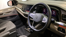 Volkswagen Multivan 2.0 TDI Style 5dr LWB DSG Diesel Estate